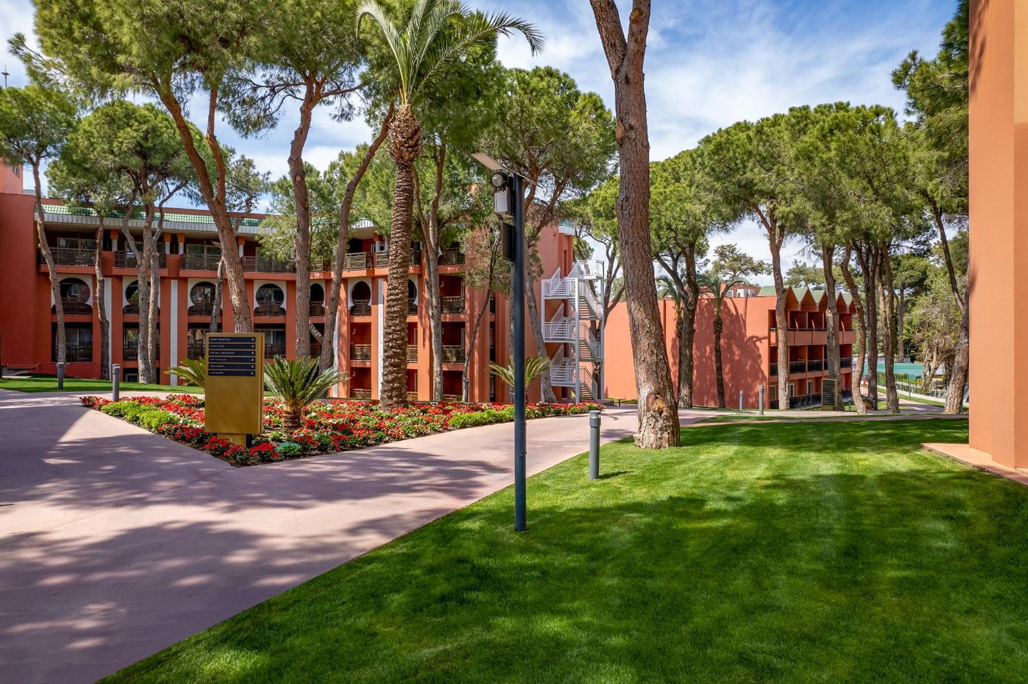 Rixos Park Belek - The Land Of Legends Access Hotel Екстериор снимка
